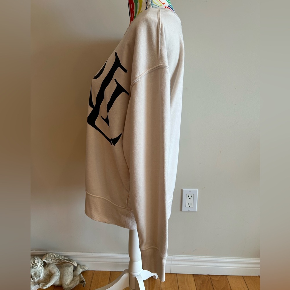 Ralph Lauren Cream and Black Sweatshirt - Picture 3 of 9